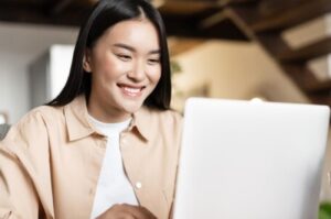 Read more about the article Tips Pilih Jasa Sewa Laptop Terbaik Agar Tidak Rugi